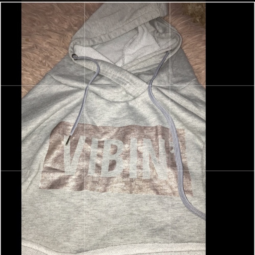 Clothes - Picture 8 of 8